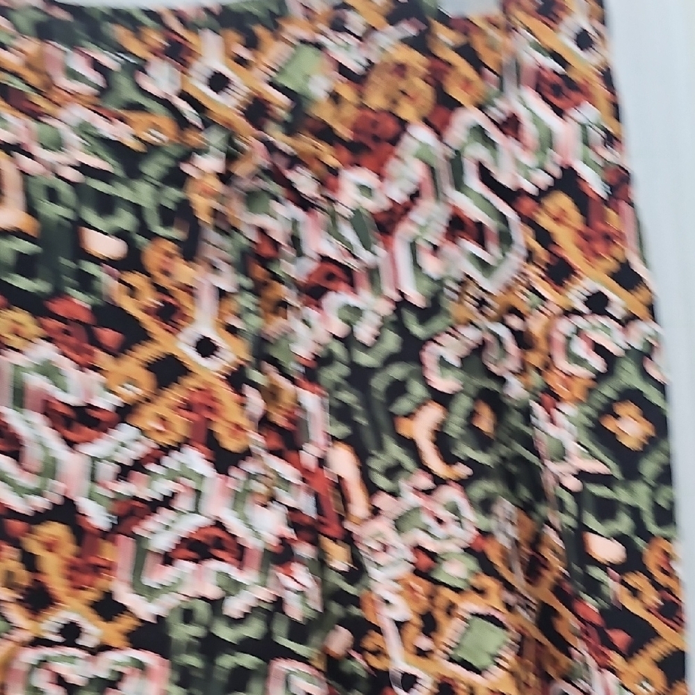 Stylish Multicolor Patterned Women's Pants - Picture 4 of 6
